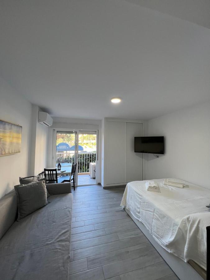Loft Aguila Blanca Appartamento Benalmádena Esterno foto